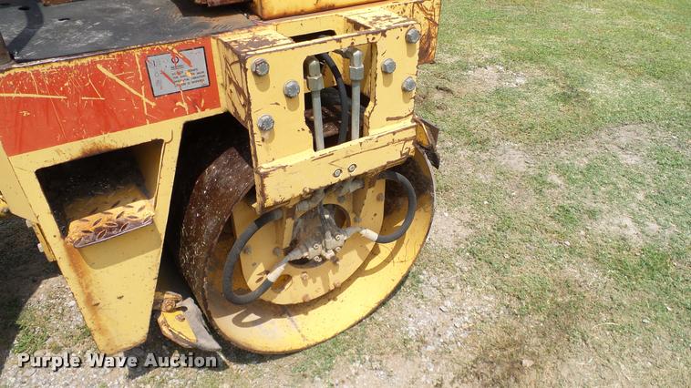 image for item L3145 1992 Dynapac CC121 double drum vibratory roller