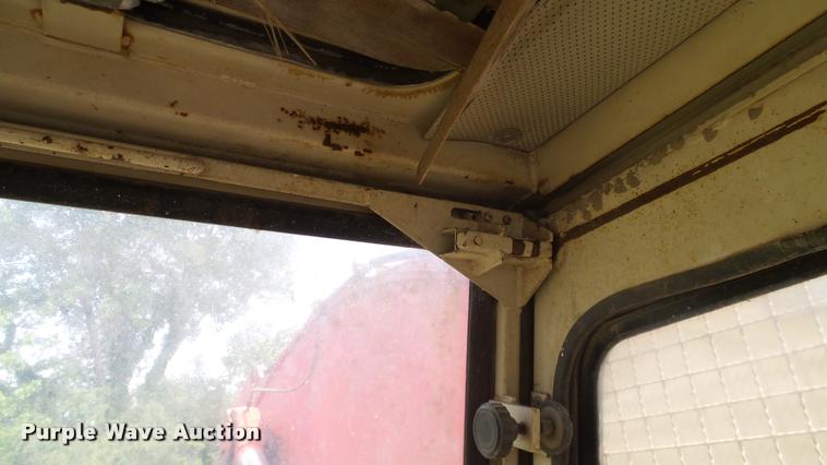 image for item L3148 1987 Link Belt LS-5800A excavator