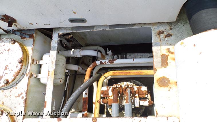 image for item L3148 1987 Link Belt LS-5800A excavator