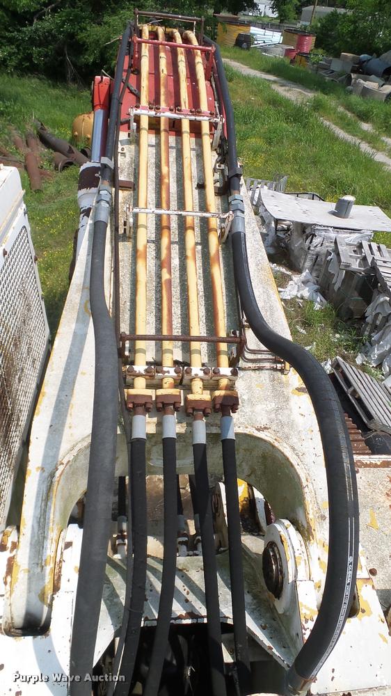 image for item L3148 1987 Link Belt LS-5800A excavator