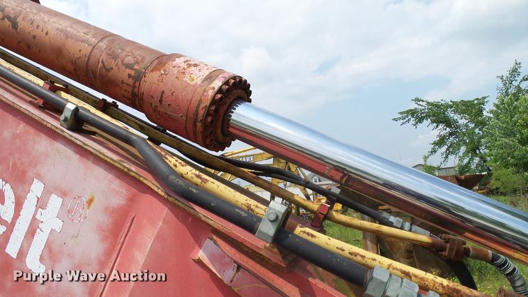 image for item L3148 1987 Link Belt LS-5800A excavator