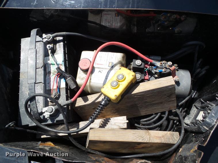 image for item L5548 2015 Load Trail dump trailer