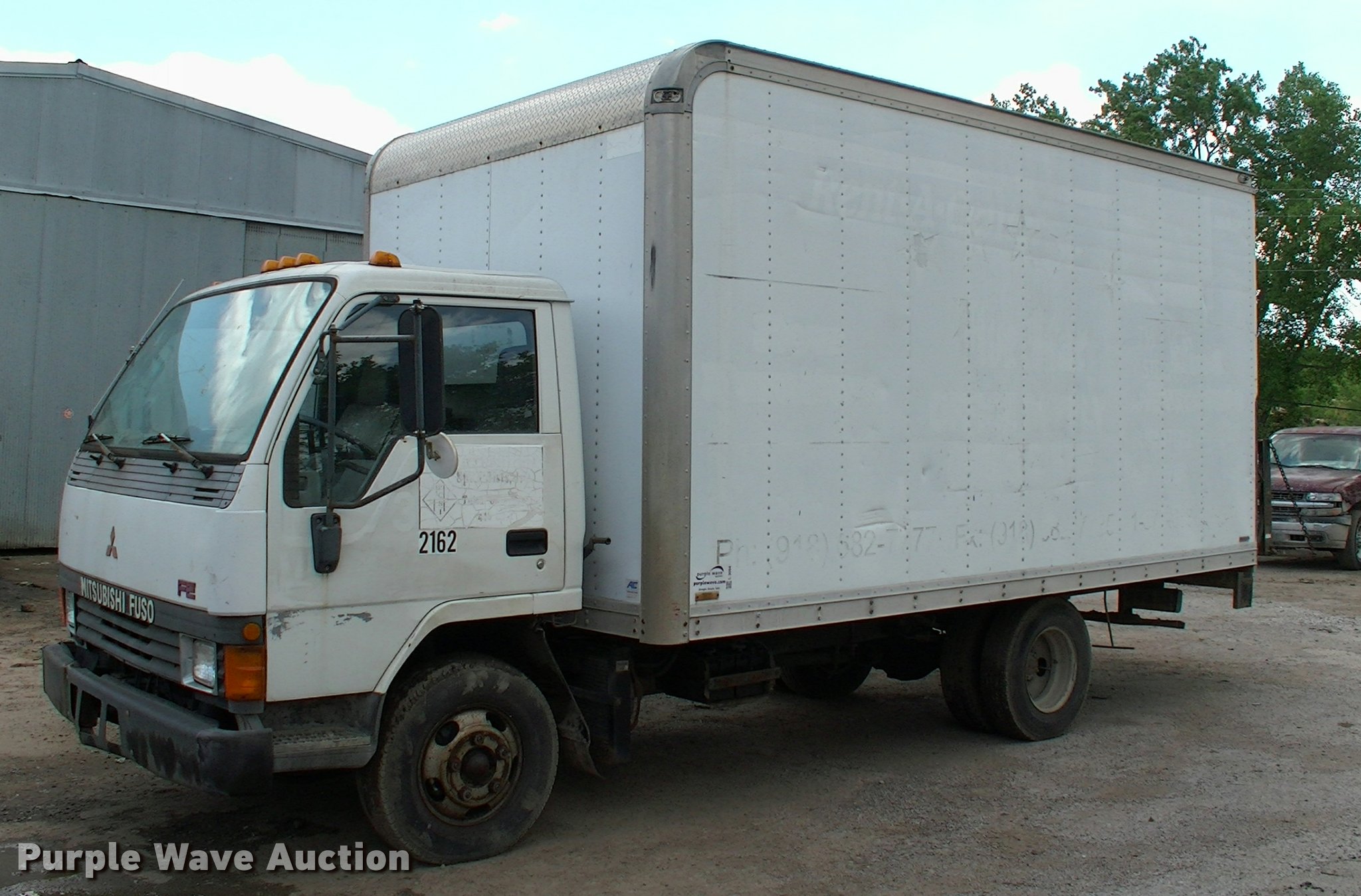 1995 Mitsubishi Fuso FE box truck in Tulsa, OK | Item L3094 sold ...