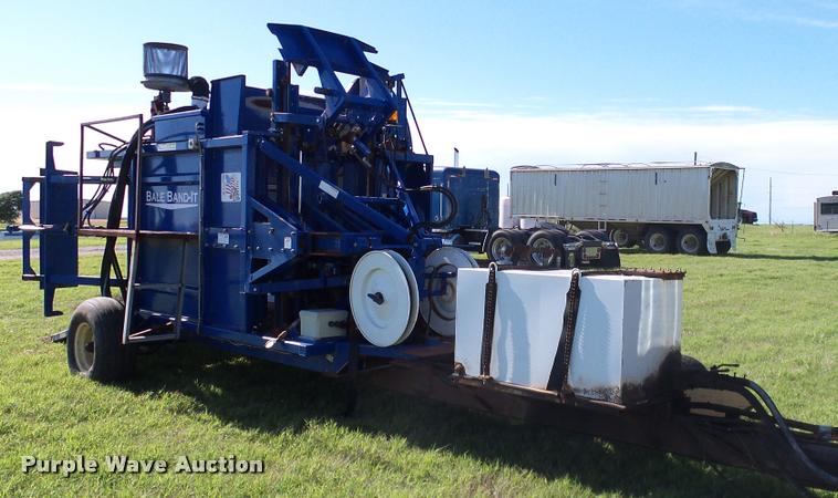 image for item DA6180 GFC Bale Band-It 100 bale bundler