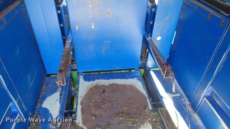 image for item DA6180 GFC Bale Band-It 100 bale bundler