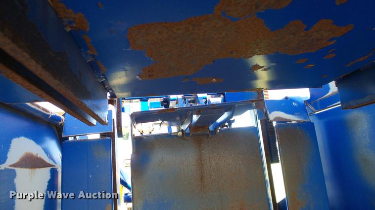 image for item DA6180 GFC Bale Band-It 100 bale bundler