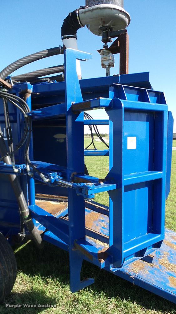 image for item DA6180 GFC Bale Band-It 100 bale bundler