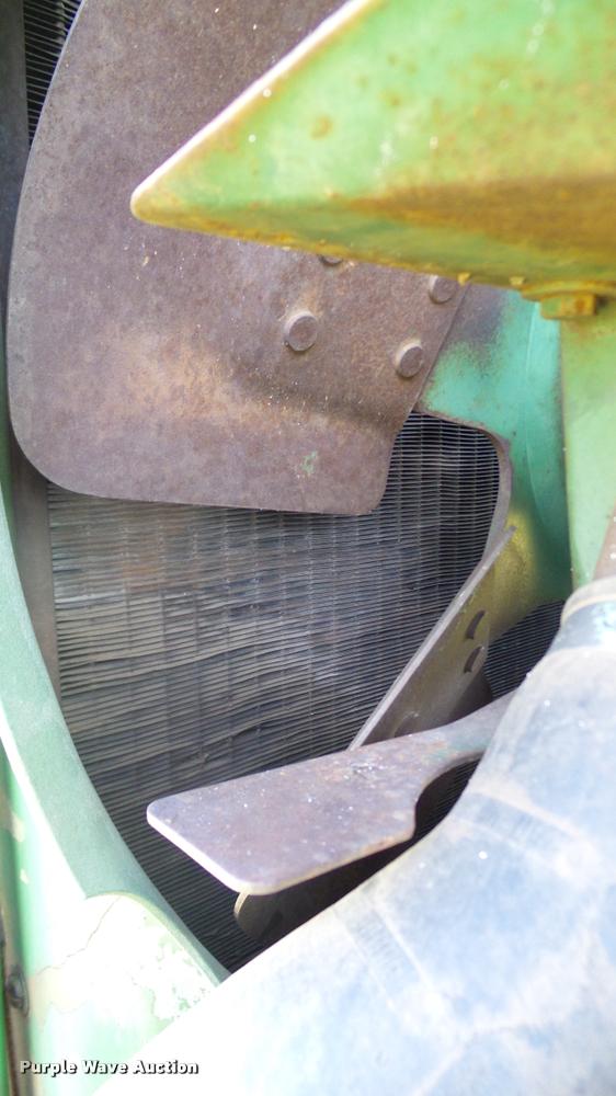 image for item DA6181 1981 John Deere 4440 tractor