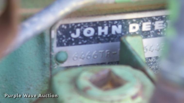 image for item DA6181 1981 John Deere 4440 tractor