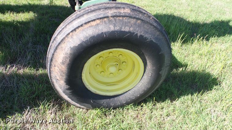 image for item DA6181 1981 John Deere 4440 tractor