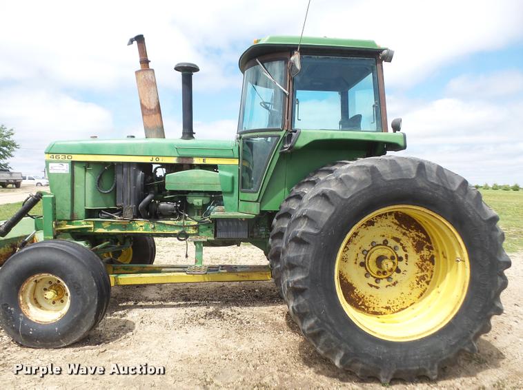 image for item DA6340 1976 John Deere 4630 tractor