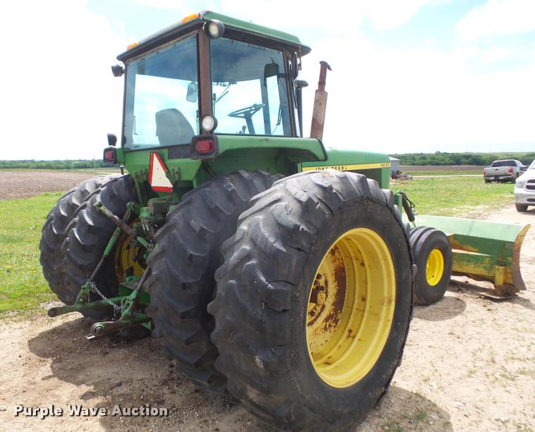 image for item DA6340 1976 John Deere 4630 tractor