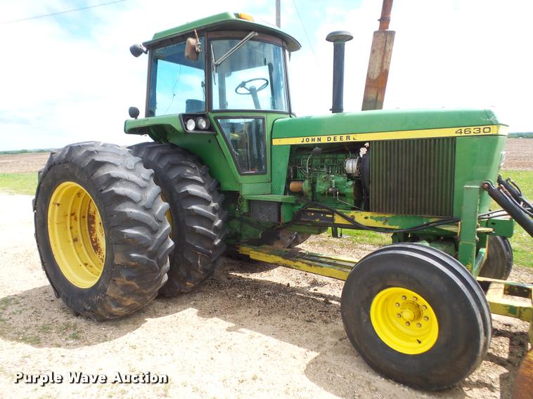 image for item DA6340 1976 John Deere 4630 tractor