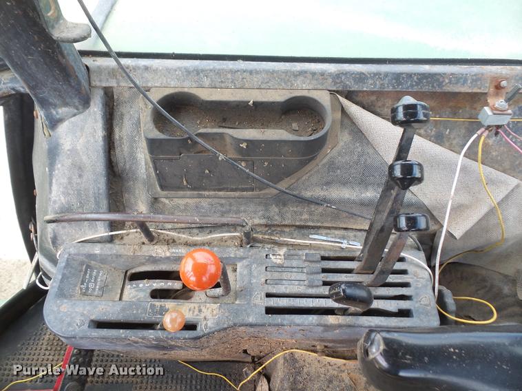 image for item DA6340 1976 John Deere 4630 tractor