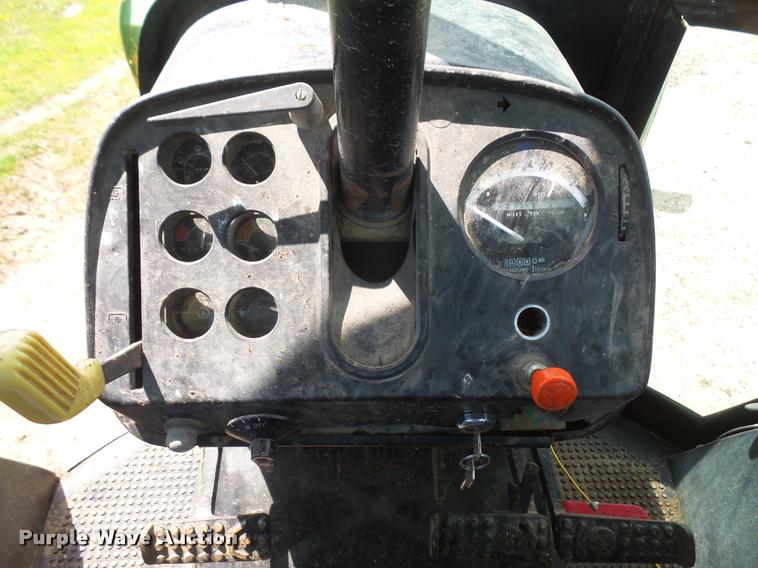 image for item DA6340 1976 John Deere 4630 tractor