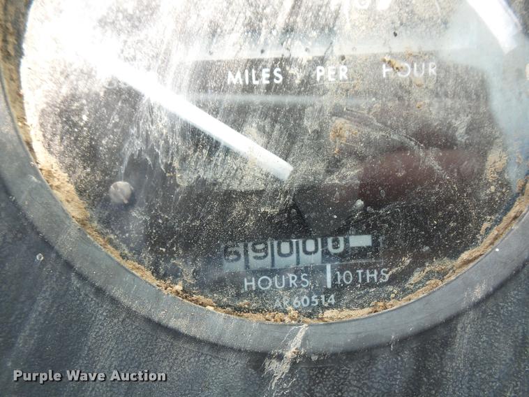 image for item DA6340 1976 John Deere 4630 tractor