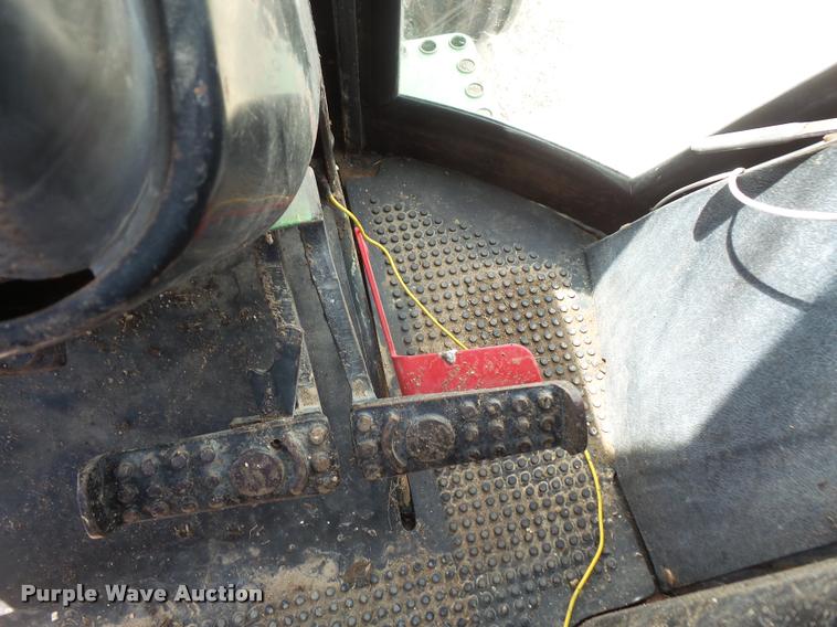 image for item DA6340 1976 John Deere 4630 tractor