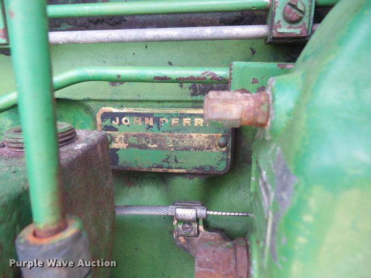 image for item DA6340 1976 John Deere 4630 tractor