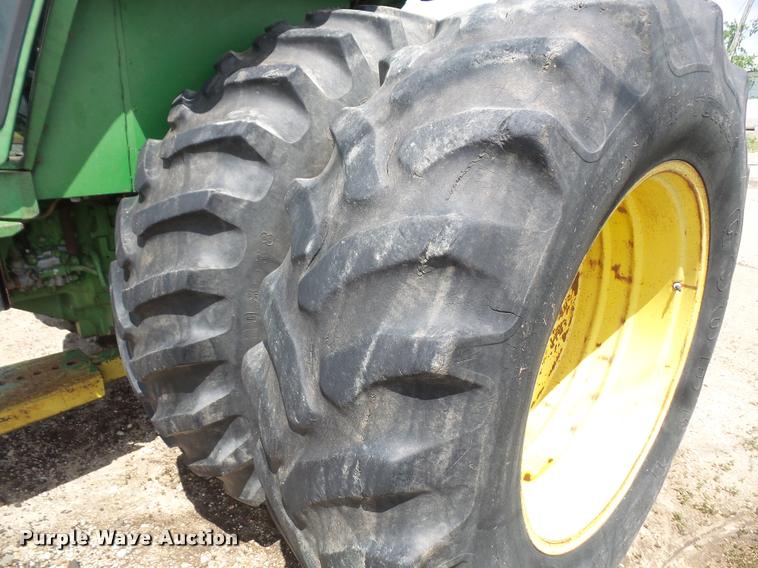 image for item DA6340 1976 John Deere 4630 tractor