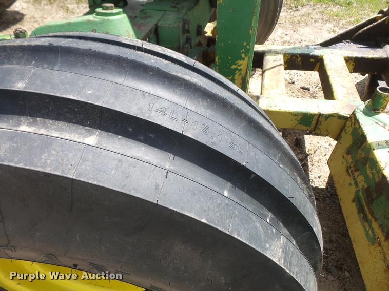 image for item DA6340 1976 John Deere 4630 tractor