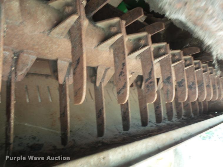 image for item DA6387 John Deere 8820 Titan II combine