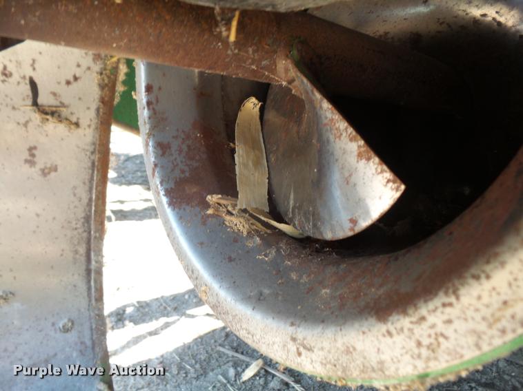 image for item DA6387 John Deere 8820 Titan II combine