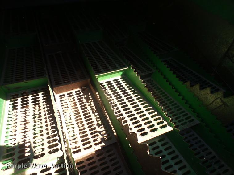 image for item DA6387 John Deere 8820 Titan II combine