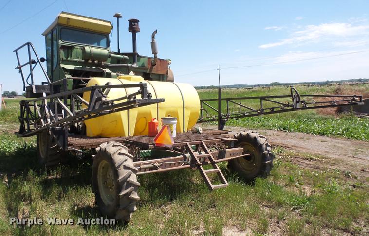 image for item DA6388 Shop built self-propelled sprayer