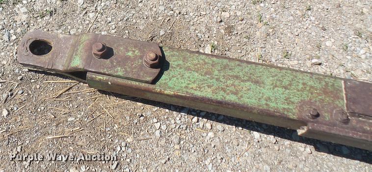 image for item DA6389 John Deere 425 off-set disk