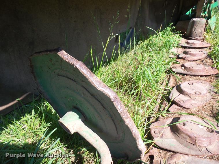 image for item DA6390 John Deere 275 disc mower