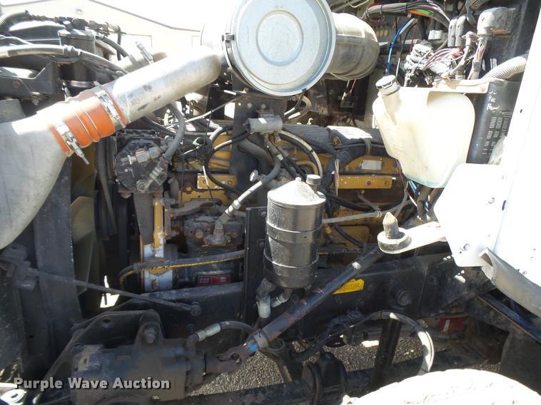 image for item DB2560 1998 Kenworth T800 silage truck