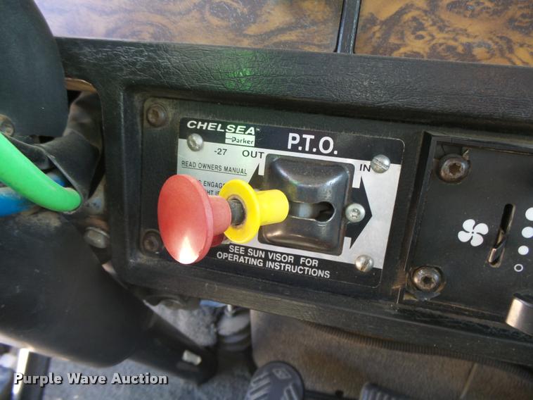 image for item DB2560 1998 Kenworth T800 silage truck