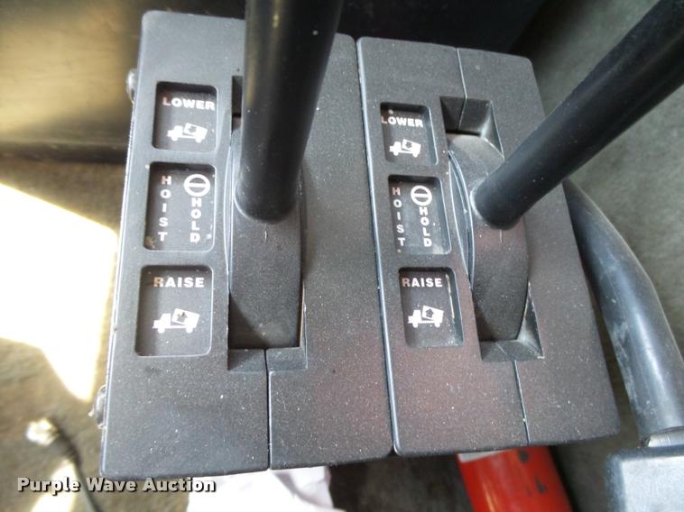 image for item DB2560 1998 Kenworth T800 silage truck