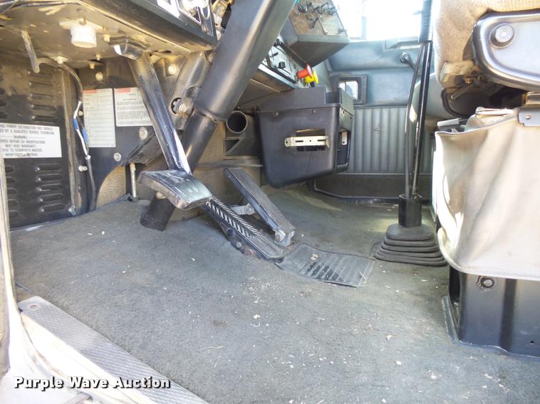 image for item DB2560 1998 Kenworth T800 silage truck