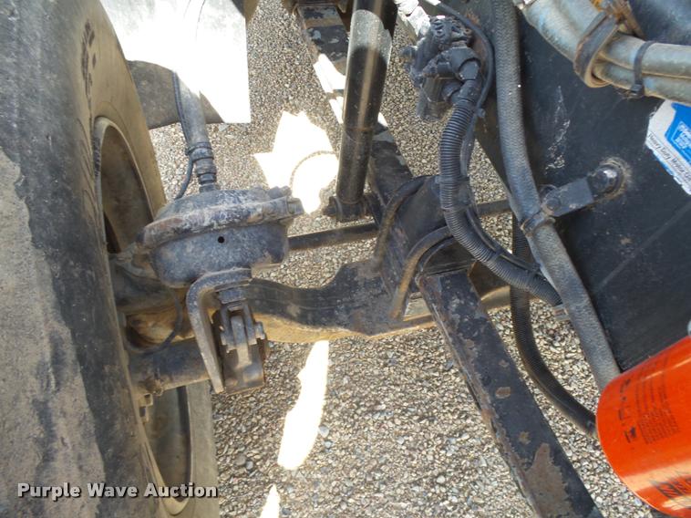 image for item DB2560 1998 Kenworth T800 silage truck