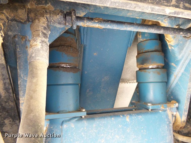 image for item DB2560 1998 Kenworth T800 silage truck