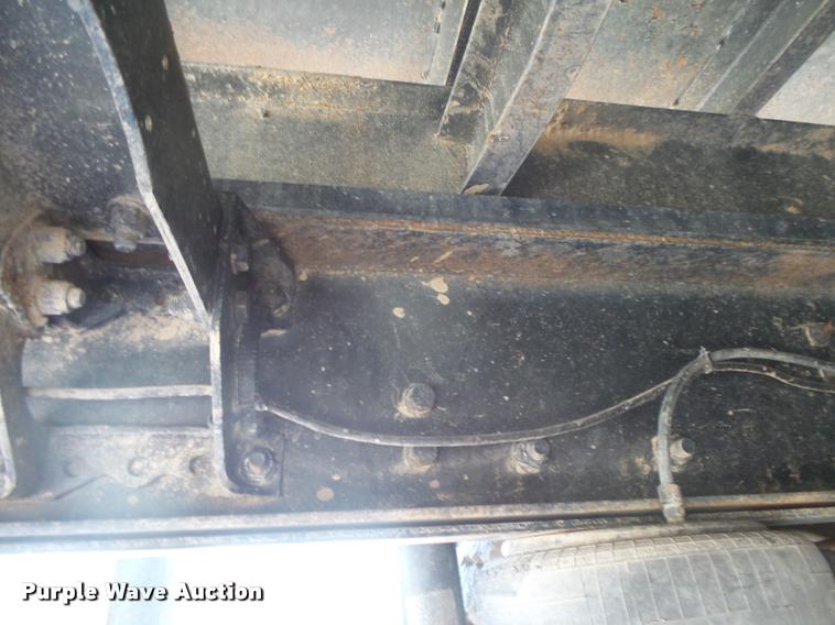 image for item DB2560 1998 Kenworth T800 silage truck