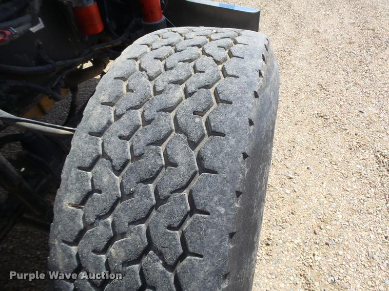 image for item DB2560 1998 Kenworth T800 silage truck