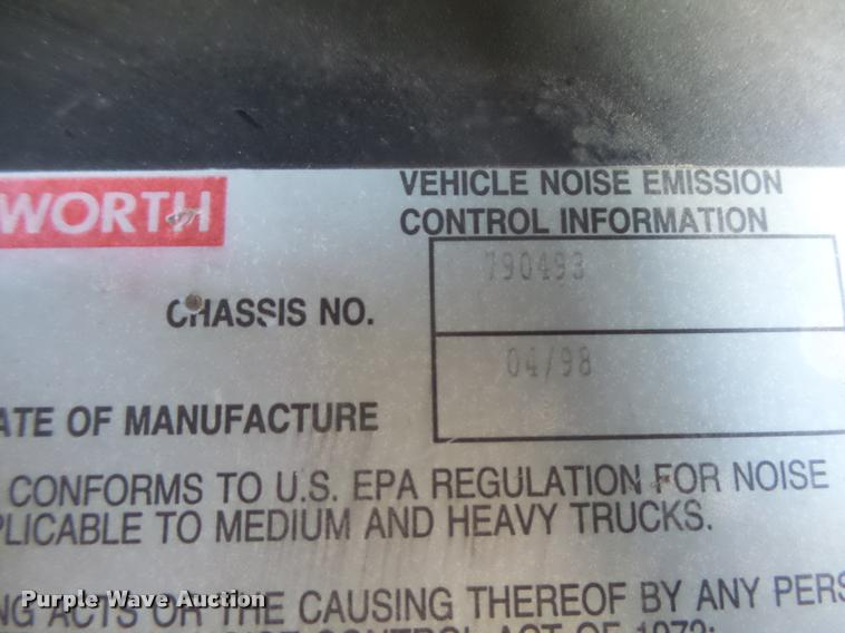 image for item DB2560 1998 Kenworth T800 silage truck