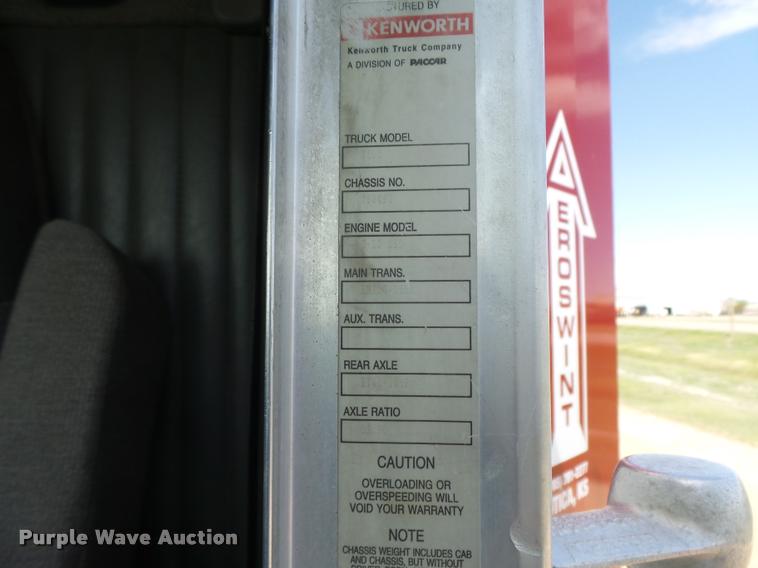 image for item DB2560 1998 Kenworth T800 silage truck