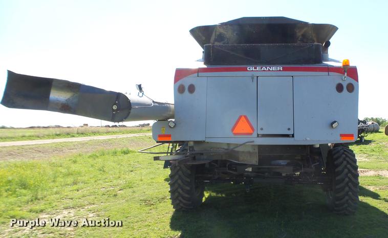 image for item DB2563 2011 Gleaner S77 Tritura Super Seven RWA combine