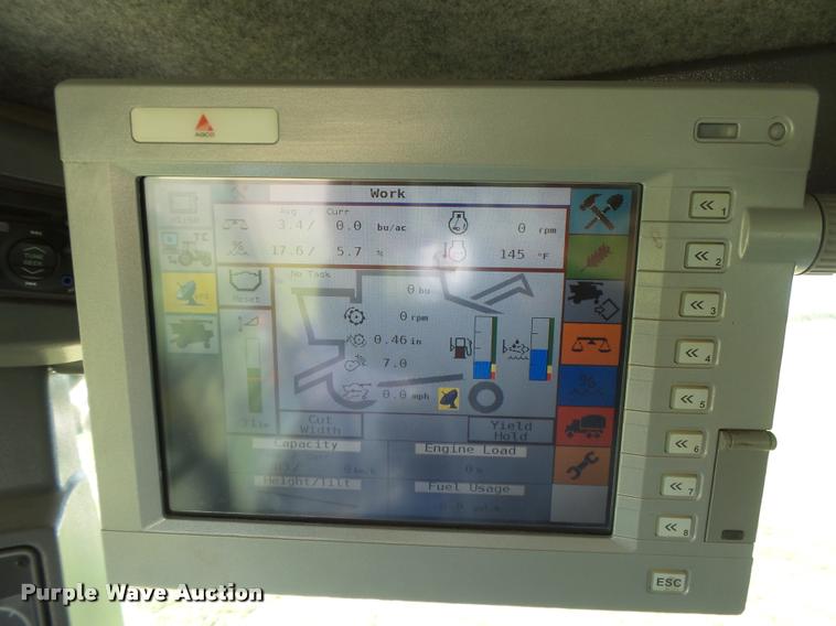 image for item DB2563 2011 Gleaner S77 Tritura Super Seven RWA combine