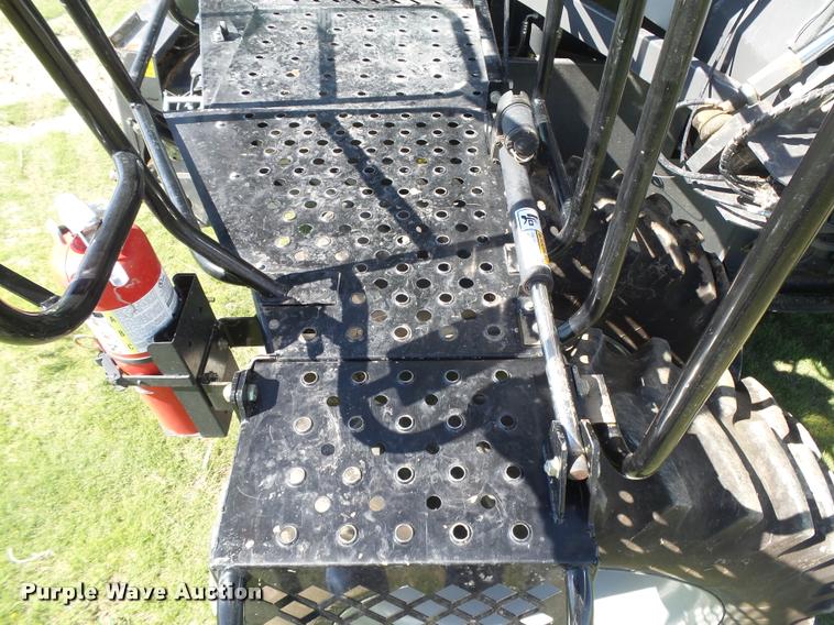 image for item DB2563 2011 Gleaner S77 Tritura Super Seven RWA combine