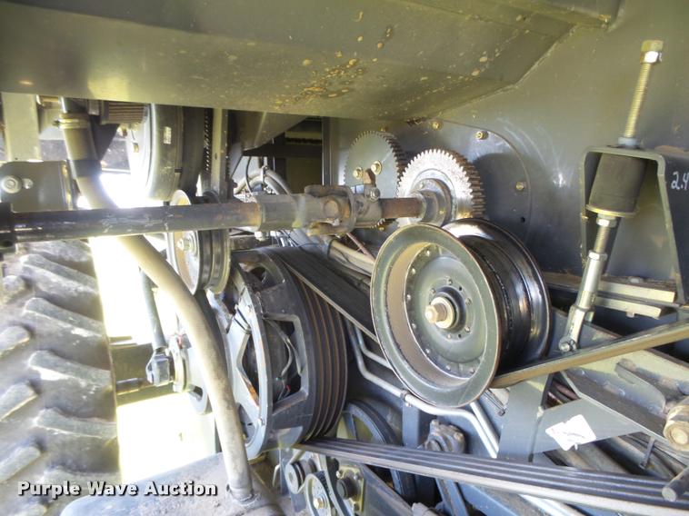 image for item DB2563 2011 Gleaner S77 Tritura Super Seven RWA combine