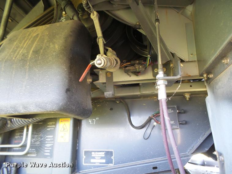 image for item DB2563 2011 Gleaner S77 Tritura Super Seven RWA combine