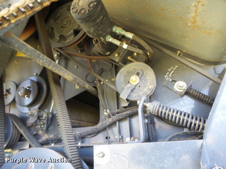 image for item DB2563 2011 Gleaner S77 Tritura Super Seven RWA combine