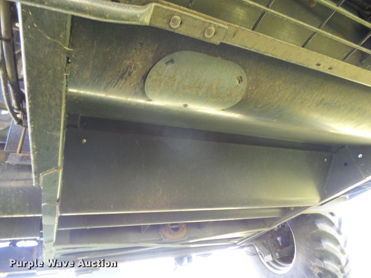 image for item DB2563 2011 Gleaner S77 Tritura Super Seven RWA combine