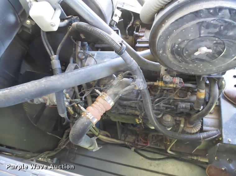 image for item DB2563 2011 Gleaner S77 Tritura Super Seven RWA combine