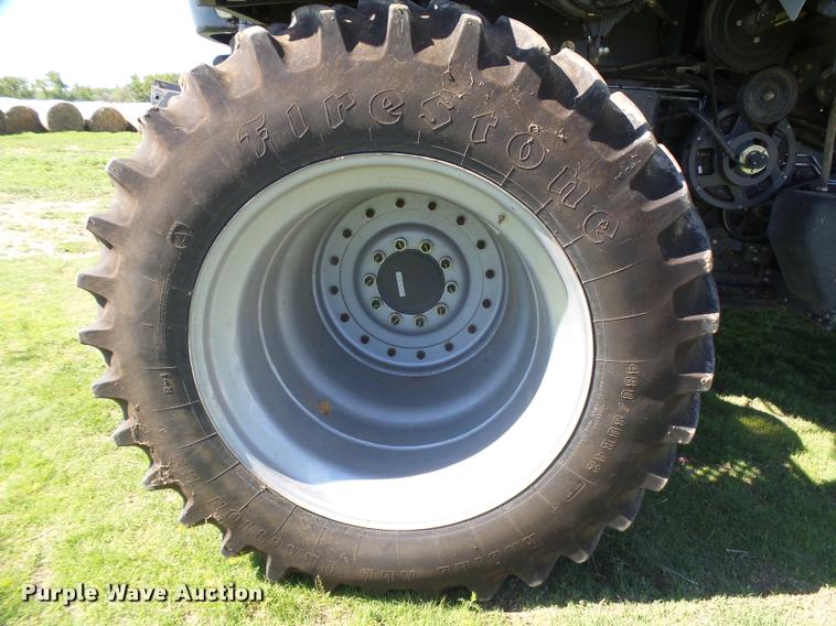 image for item DB2563 2011 Gleaner S77 Tritura Super Seven RWA combine