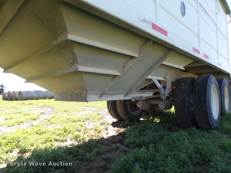 image for item DB2565 2008 Maurer double hopper grain trailer